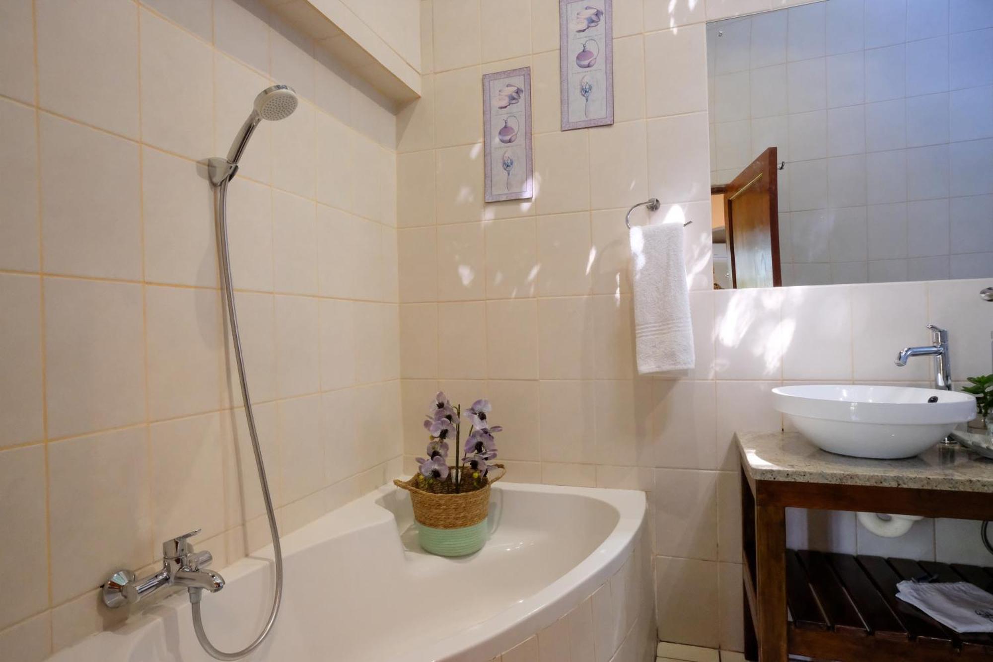 Whalesong Guest House Saint Lucia Estuary Exterior foto